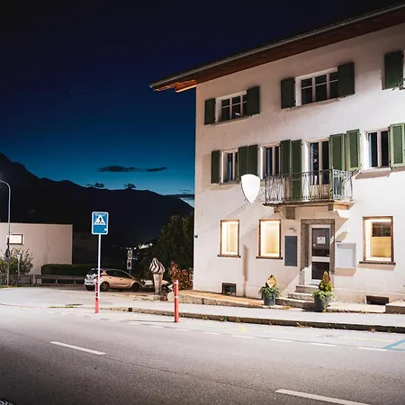 - Restaurant Simplon Va Hie 3* Brigue